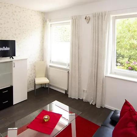 Am Sandbarg, Ferienwohnung *
