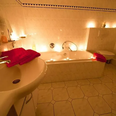 Am Sandbarg, Ferienwohnung *